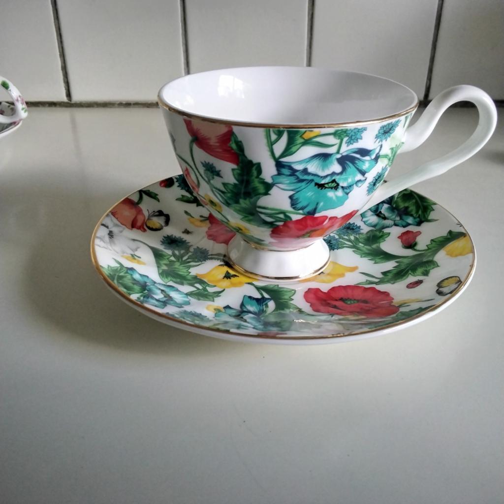 Engels balmoral  thee kop en schotel, Huis en Inrichting, Keuken | Servies, Ophalen of Verzenden, Zo goed als nieuw, Porselein