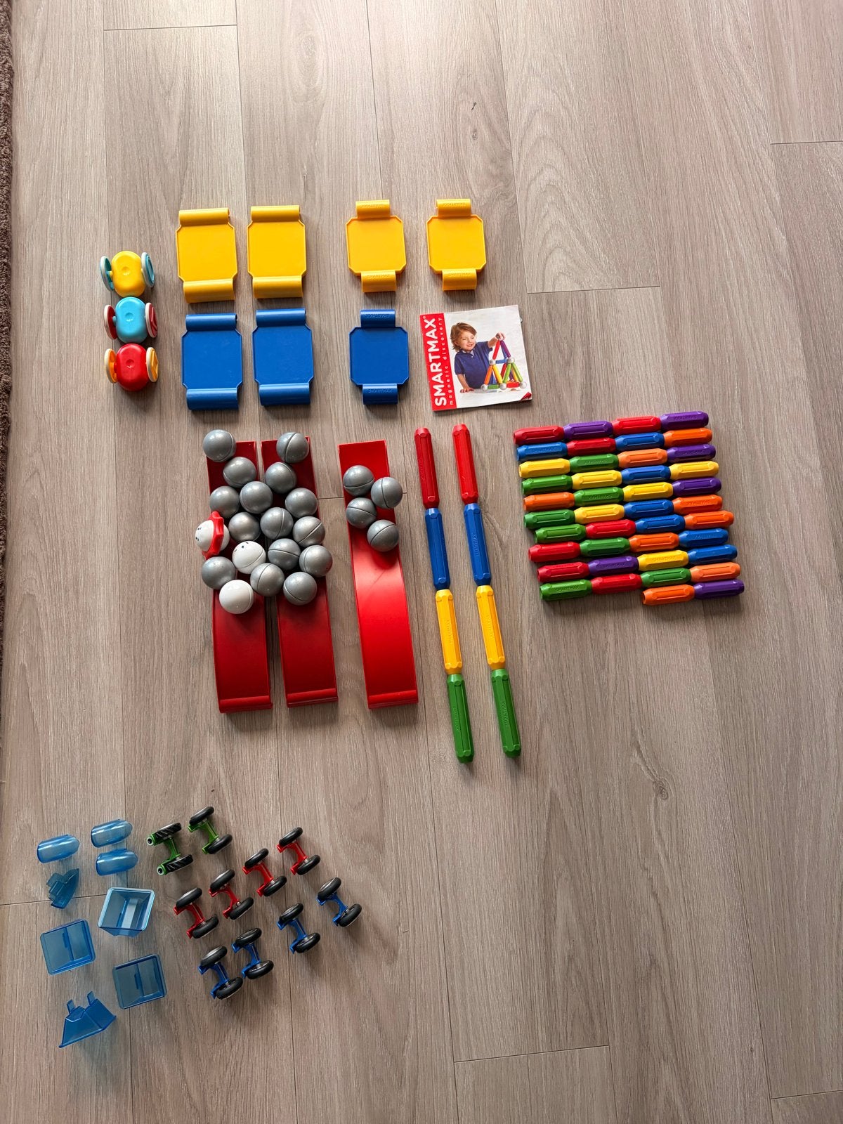 Grote SmartMax Speelgoed Set: Ballen, Auto's, Treinen & Meer, Kinderen en Baby's, Speelgoed | Educatief en Creatief, Ophalen, Gebruikt