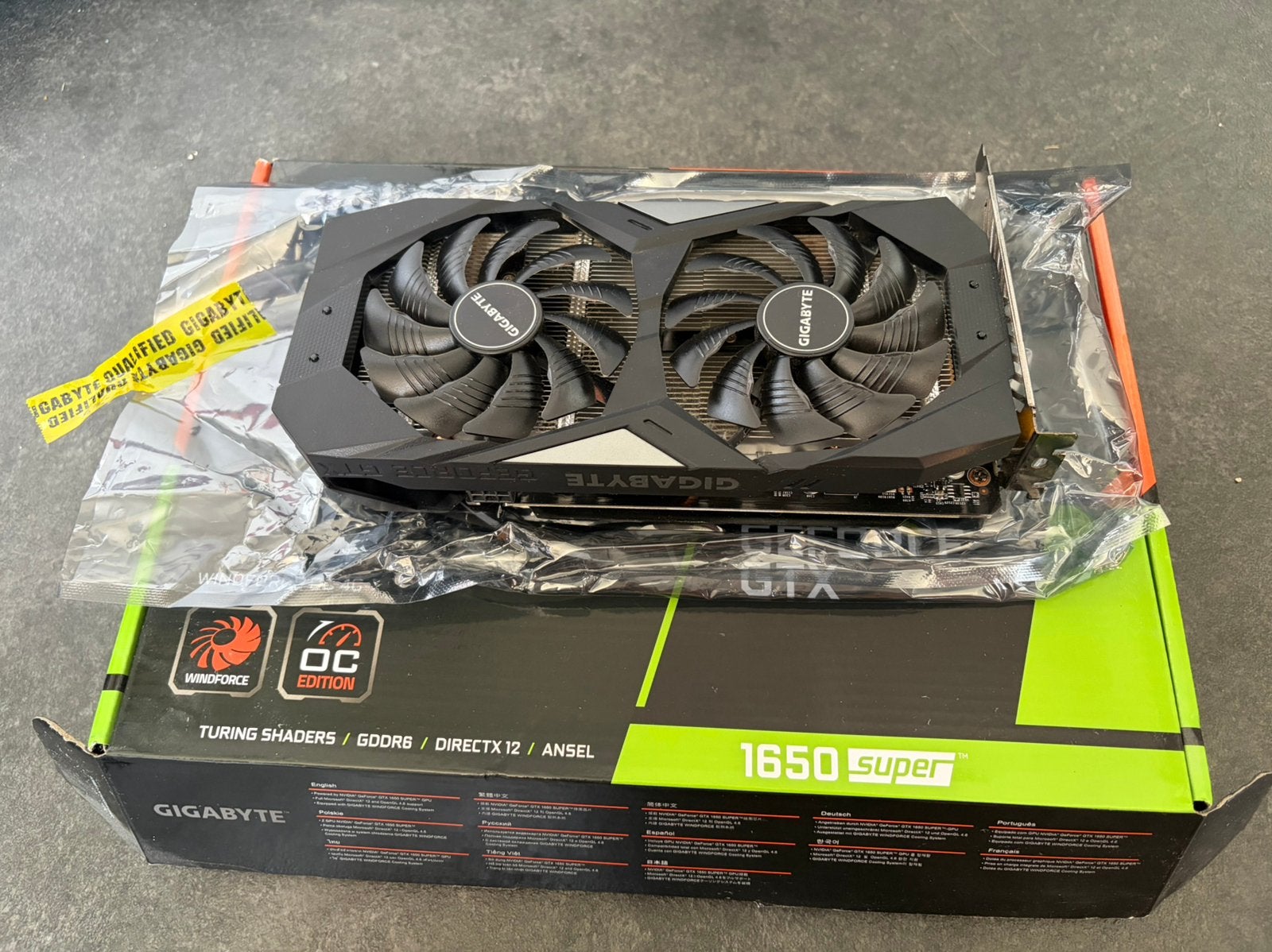 Gigabyte GeForce GTX 1650 SUPER Windforce OC 4GB, Computers en Software, Videokaarten, Zo goed als nieuw, Nvidia, PCI, GDDR6, HDMI