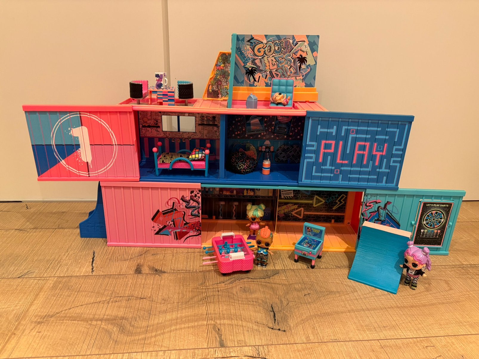 LOL clubhuis., Kinderen en Baby's, Ophalen, Zo goed als nieuw, Poppenhuis