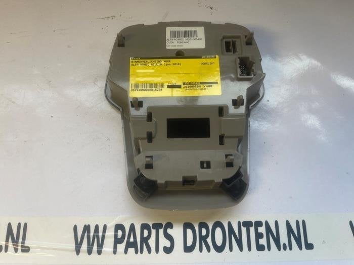 Binnenverlichting voor van een Alfa Romeo Giulia, Gebruikt, -, Verzenden, -