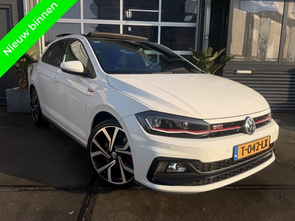 Volkswagen Polo 2.0 TSI GTI DSG Panoramdak Virtual DCC Navi, Auto's, Automaat, Stof, Gebruikt, 4 cilinders