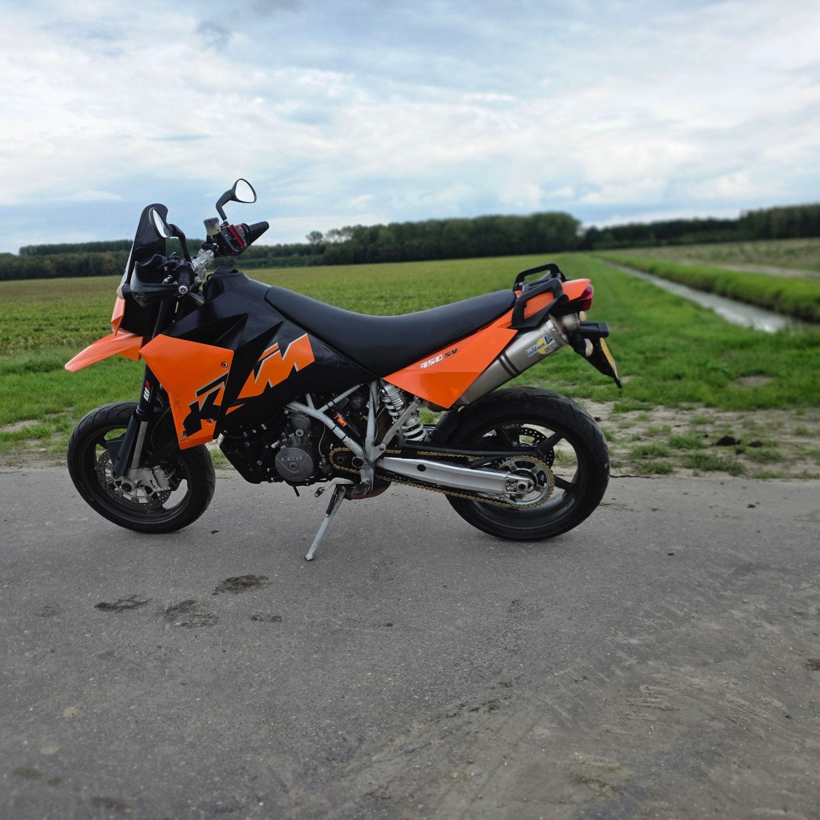 KTM 950 SM SUPERMOTO, Sportuitlaat, Occasion, 4 cilinders, Motorrijbewijs A