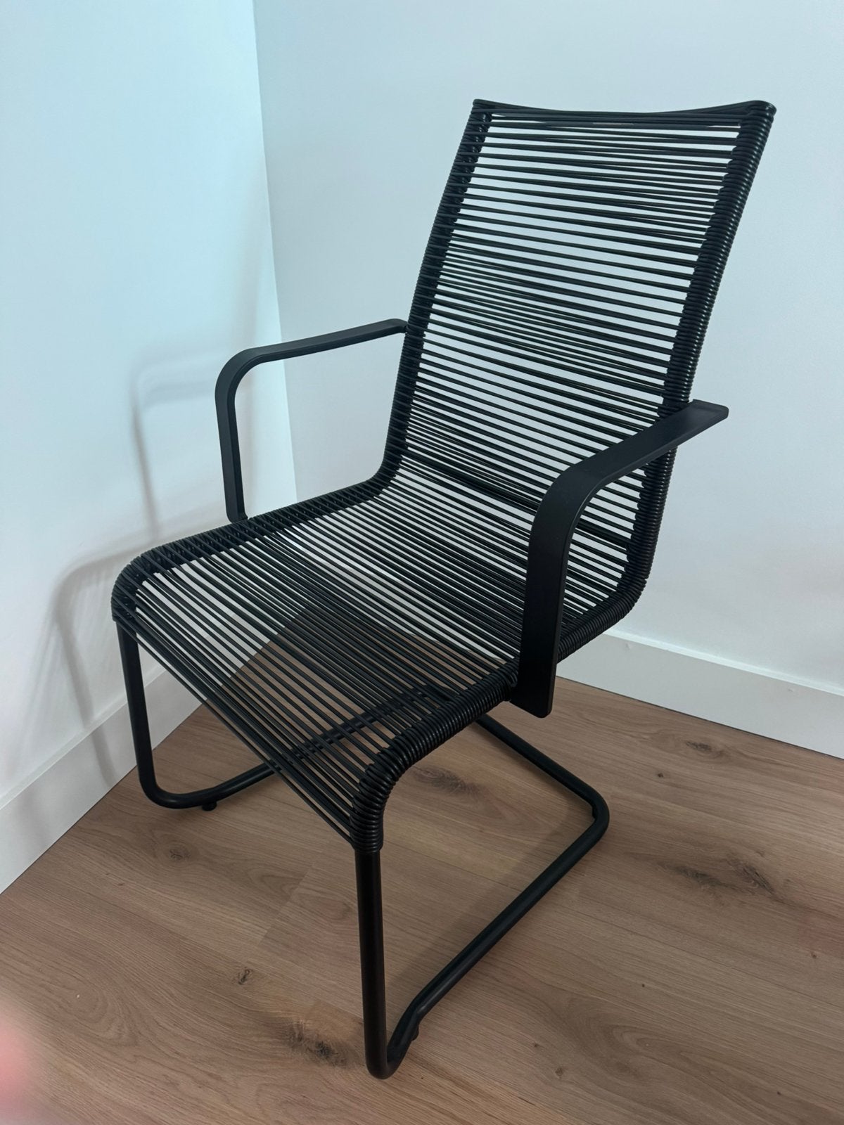 Ikea Chair with armrests, outdoor, black, Ophalen, Gebruikt, Zwart, Eén