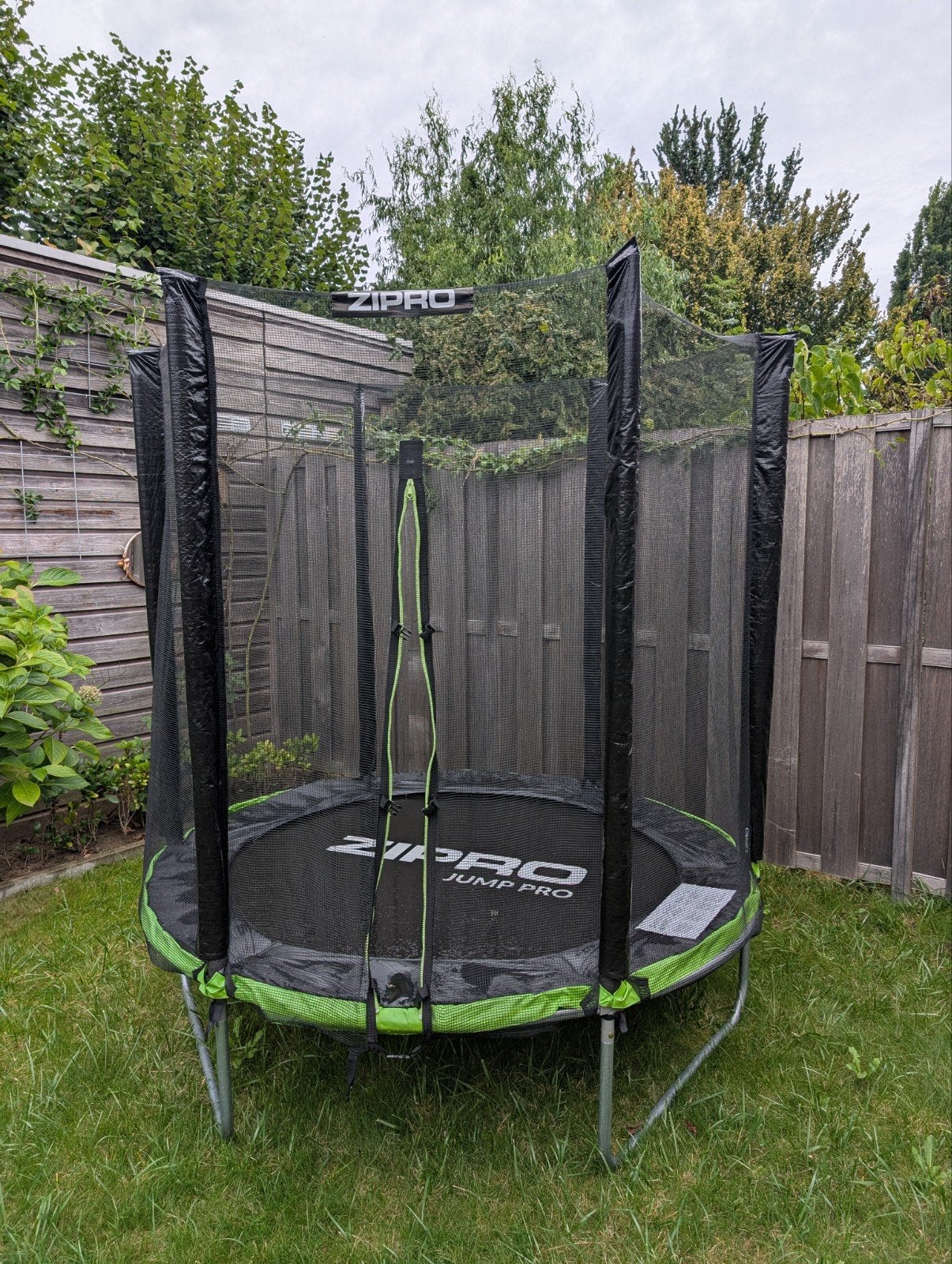 Zipro Jump Pro Trampoline met Veiligheidsnet, Ophalen, Zo goed als nieuw
