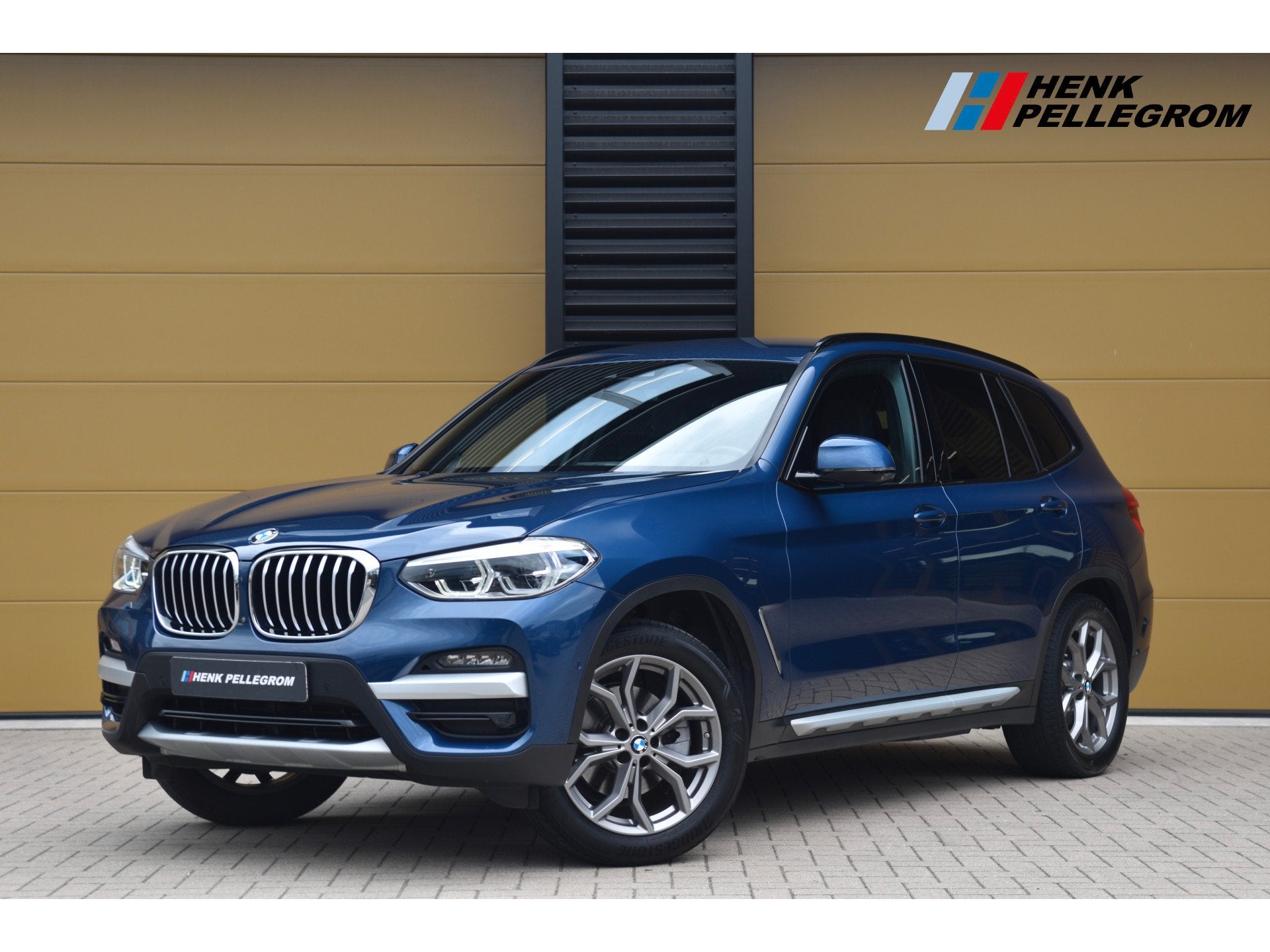BMW X3 xDrive20i High Executive * Stoelen met memory * Trekh, Auto's, Automaat, 1998 cc, 15 km/l, Gebruikt