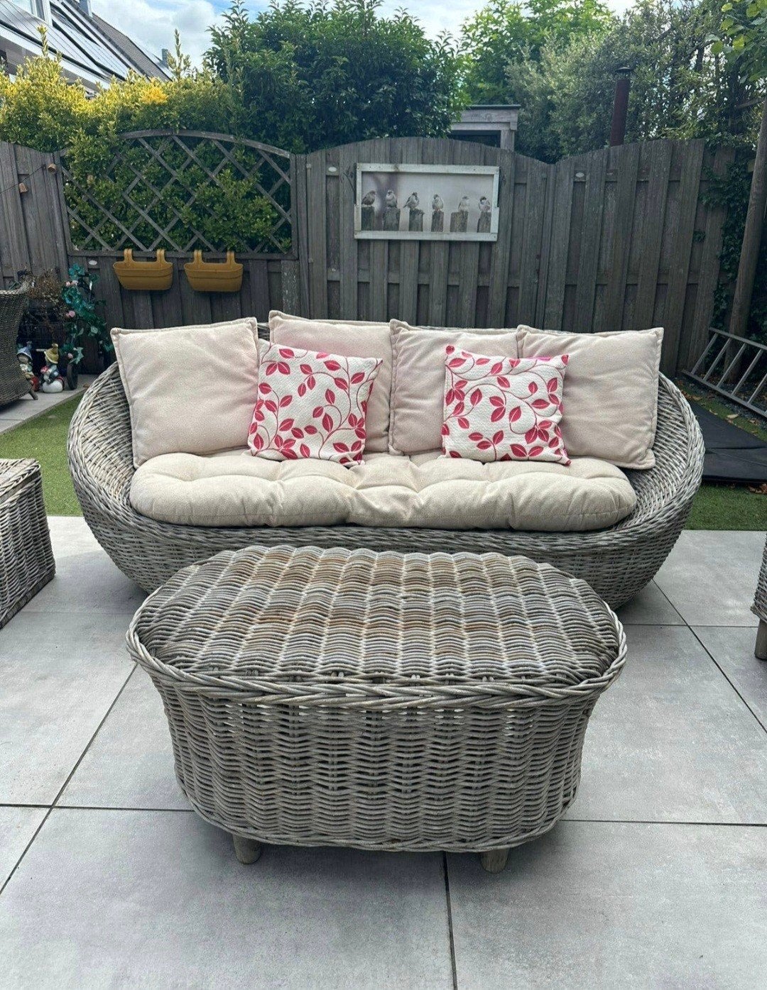 Mooie rieten loungeset met ronde vormen - bezorgen mogelijk, Tuin en Terras, Tuinsets en Loungesets, Ophalen, Wicker, Bank