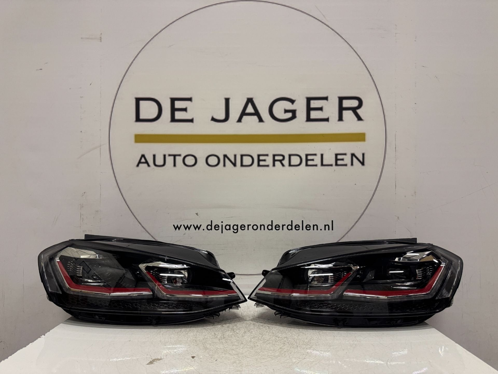 GOLF 7 FACELIFT 7,5 GTI LED KOPLAMPEN 5G1941060A 5G1941059A, Auto-onderdelen, Verlichting, Volkswagen, Volkswagen AG, Nieuw, Berliner Ring 2
38440  Wolfsburg, DE