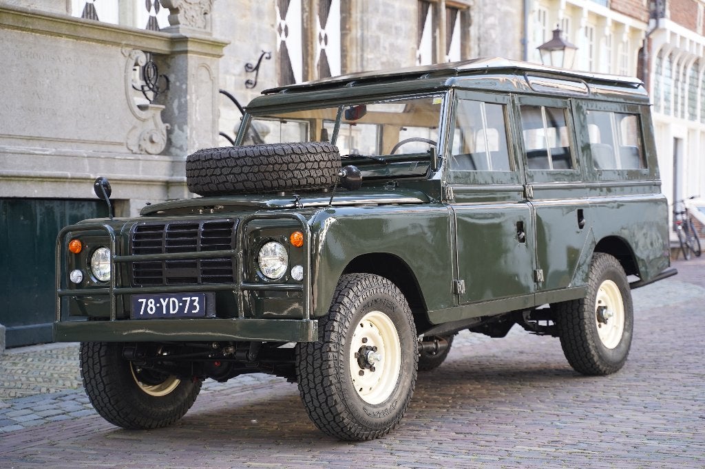 Zeer zeldzame Land Rover 109 6 cilinder diesel!, Land Rover, Zwart, 95 pk, 3429 cc