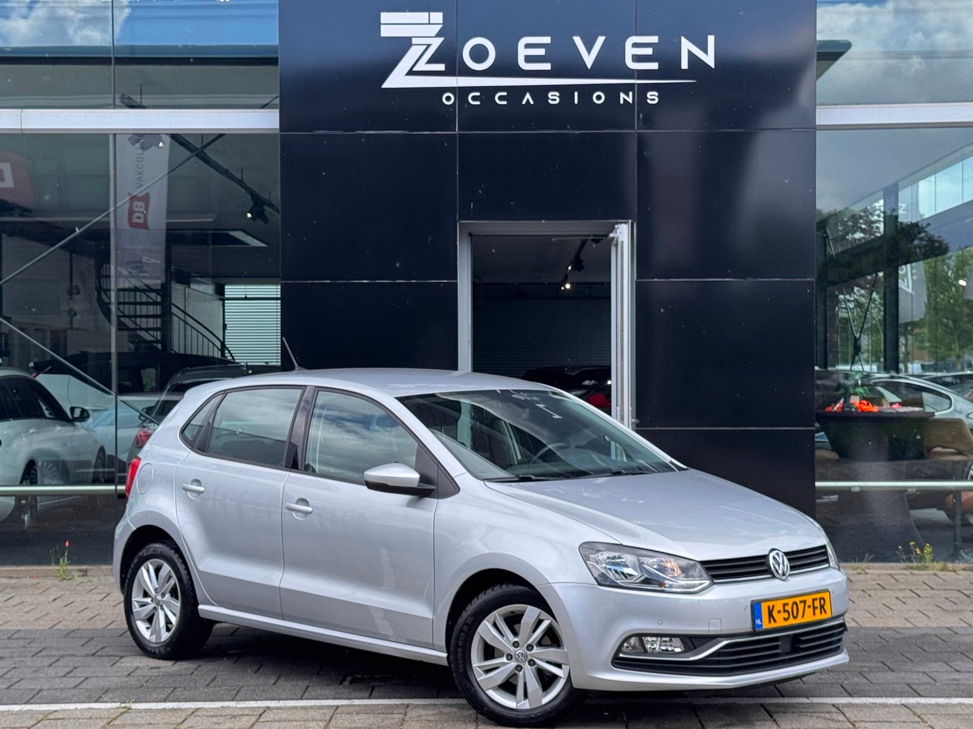 Volkswagen Polo 1.2 TSI Highline/ automaat/ PDC, Stof, 4 cilinders, Automatische klimaatregeling, 1039 kg