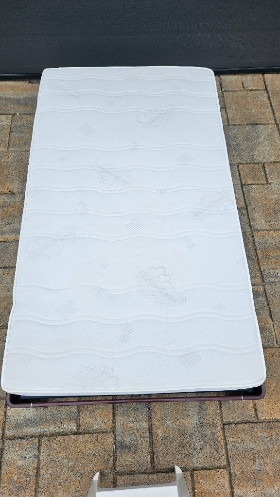 Luxe en schoon "Bettersleep" matras 120x200, Huis en Inrichting, Slaapkamer | Matrassen en Bedbodems, Ophalen, Zo goed als nieuw