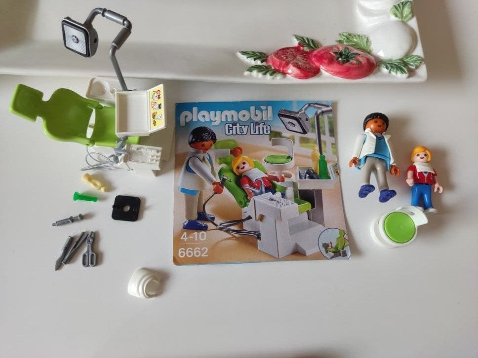 Playmobil City Life Tandarts Praktijk Set 6662, Ophalen, Zo goed als nieuw, Complete set