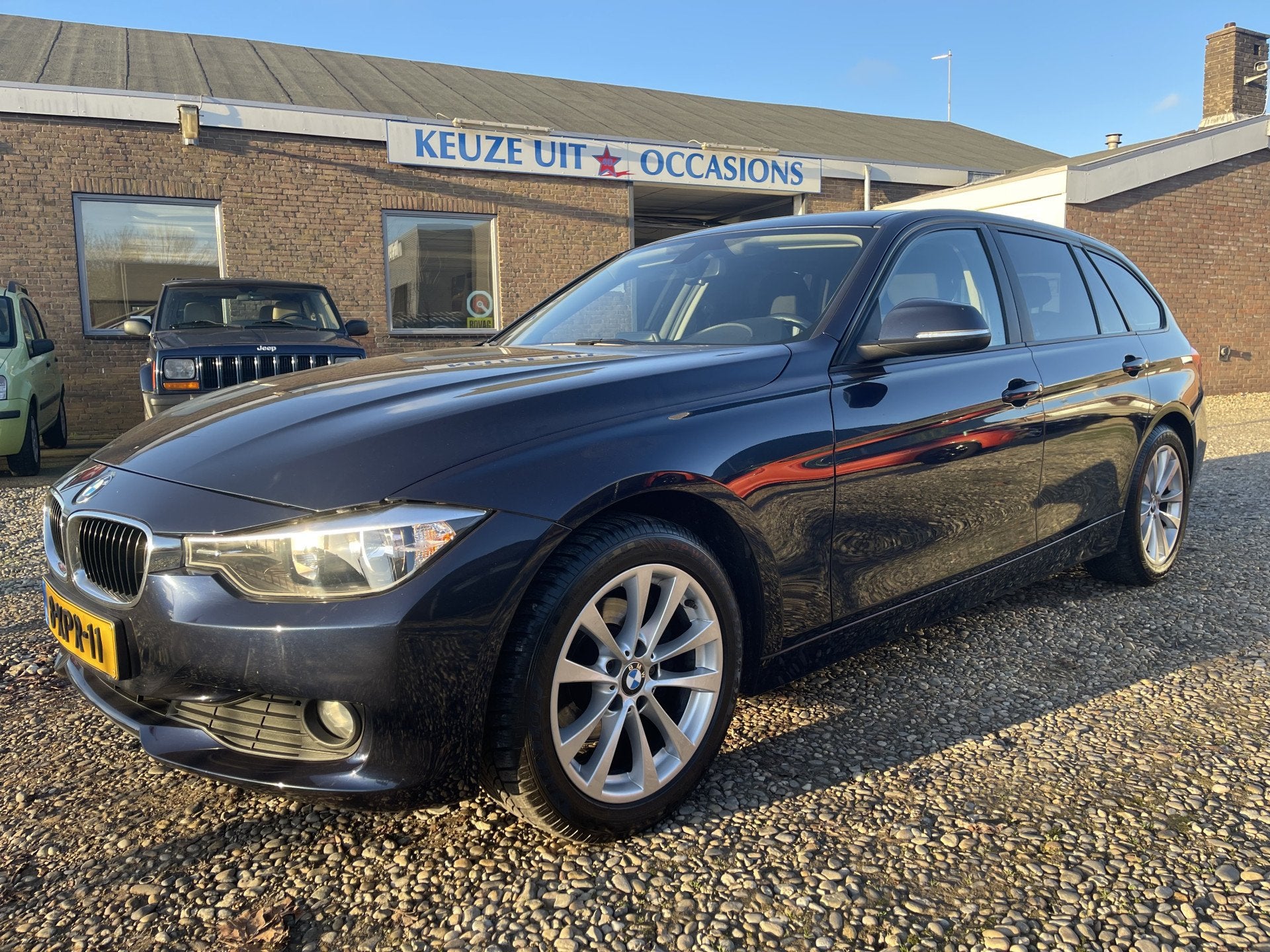 BMW 3 Serie Touring 316i Business extra gedonkerde ramen ach, Gebruikt, 4 cilinders, Blauw, Origineel Nederlands