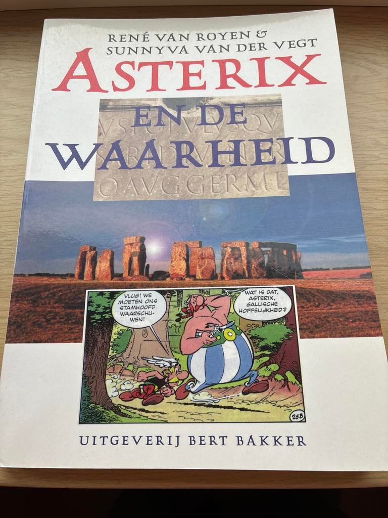 Asterix boeken: de Waarheid, de Wijde Wereld, En Athen, Boeken, Meerdere stripboeken, Ophalen of Verzenden, Gelezen