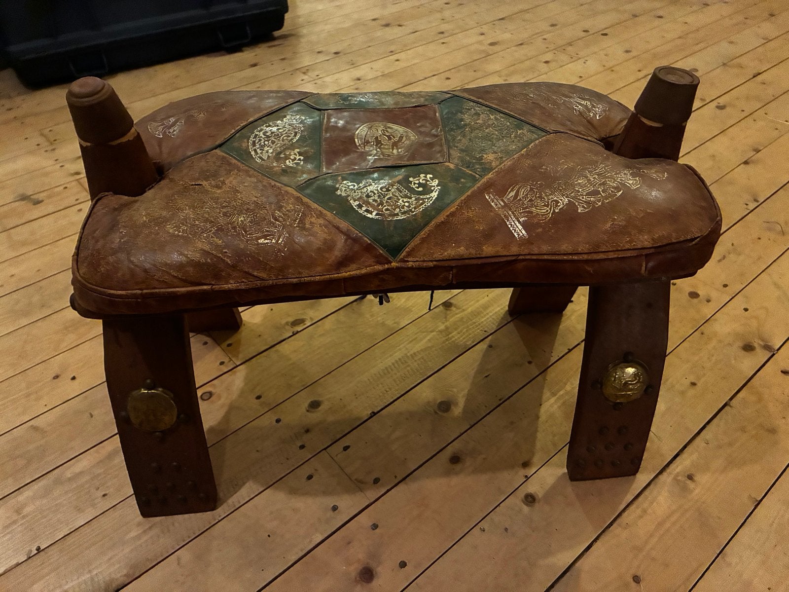 Vintage Marokkaanse Poef/Krukje - Leer en Hout, Antiek en Kunst, Ophalen