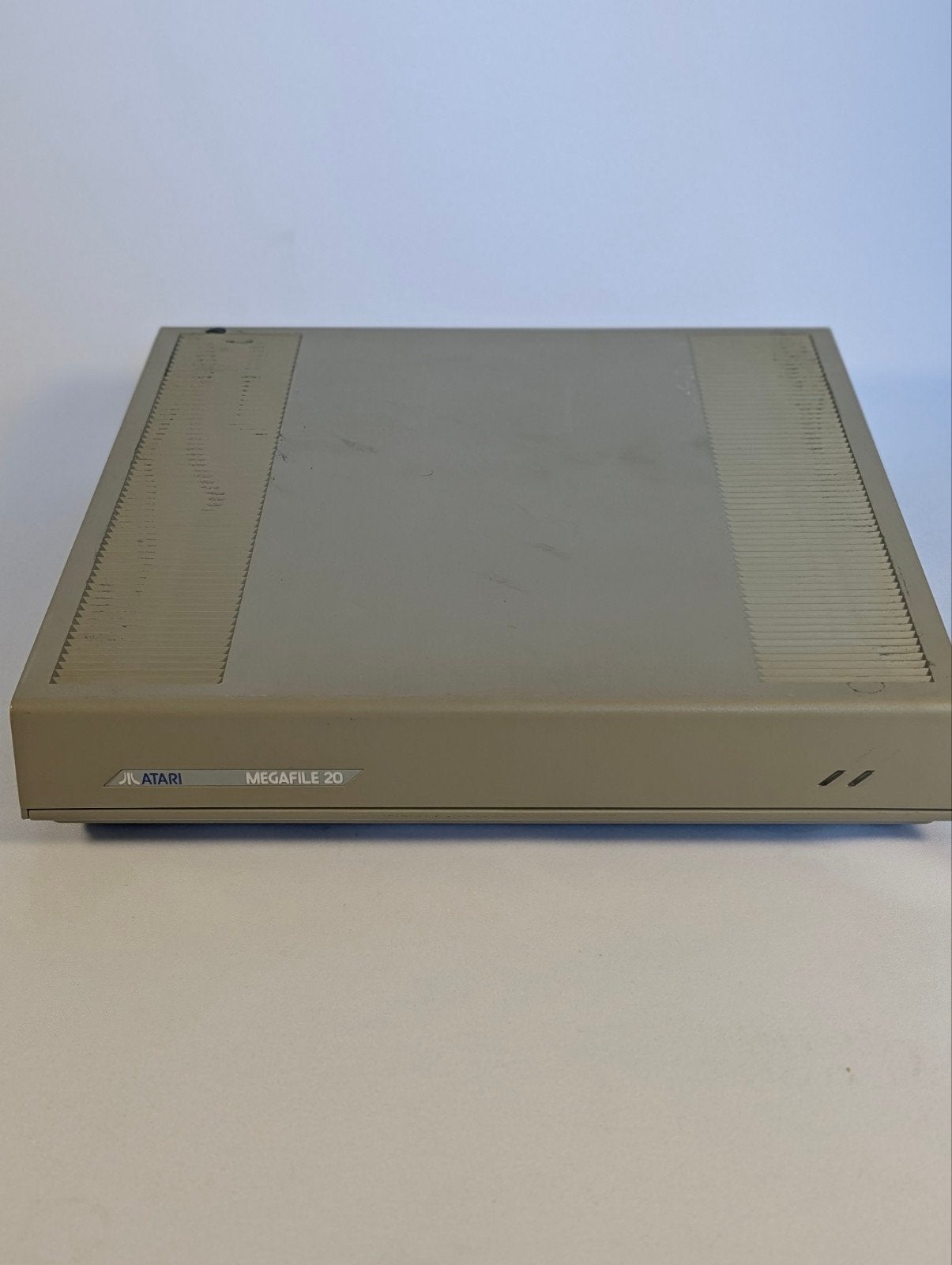 Atari Megafile 20 – Externe Harddisk – Defect / Reparatie, ., Ophalen of Verzenden, ., Atari