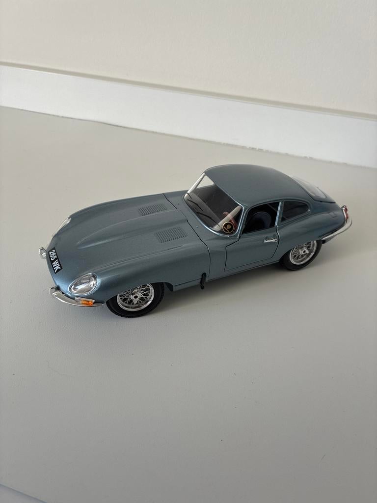 Jaguar E-Type modelauto - Zo goed als nieuw, Ophalen of Verzenden, Zo goed als nieuw, Auto, Overige merken