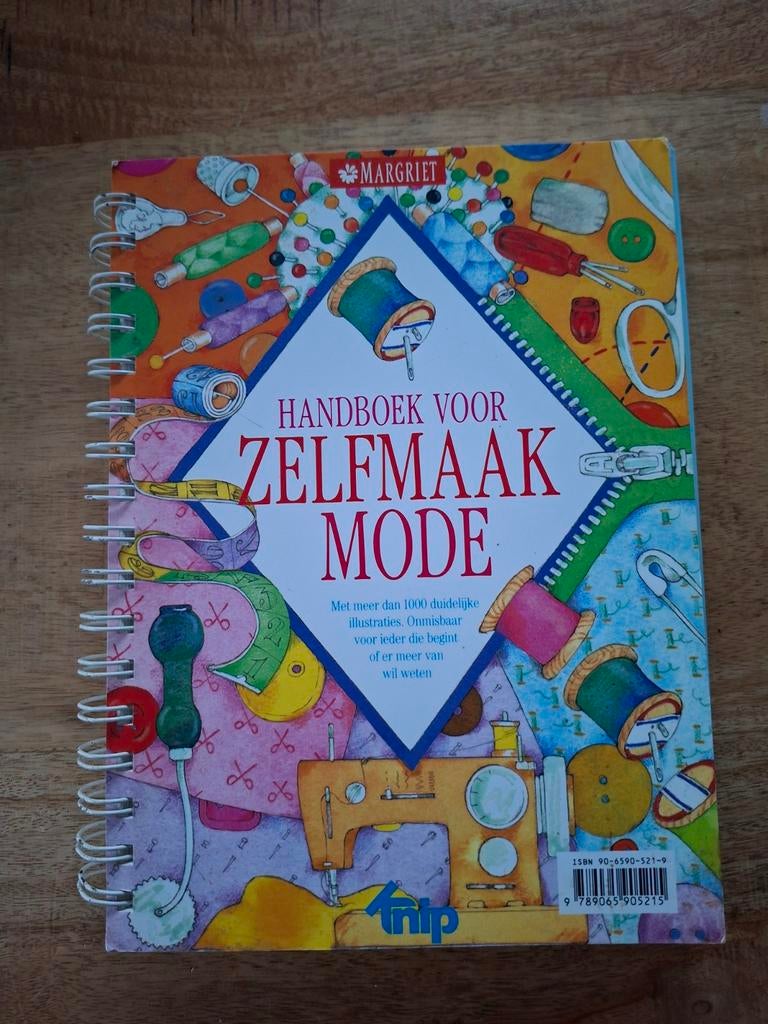 Handboek voor zelfmaakmode, Ophalen of Verzenden, Zo goed als nieuw, Overige onderwerpen
