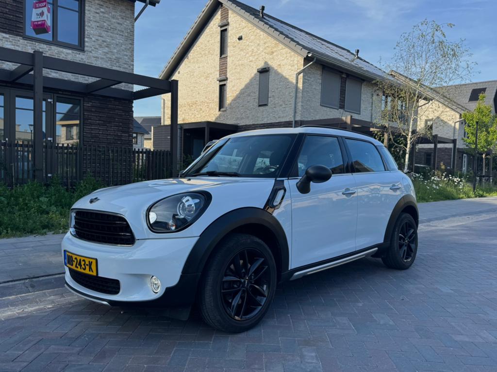 Mini Countryman 1.6 ONE 2017 NL AUTO 17” NAP Nette staat, Auto's, Mini, Bedrijf, Countryman, ABS, Adaptieve lichten, Airbags, Airconditioning