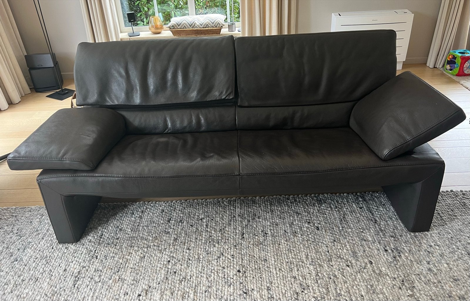 Comfortabele donkerbruine leren bank Jori Espalda JR-8750, Huis en Inrichting, Ophalen, Gebruikt, Driepersoons, Rechte bank