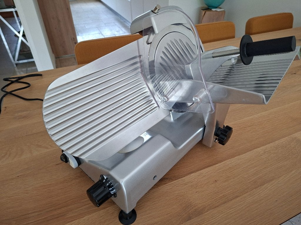Meat Slicer MSD-220, Ophalen, Zilver, Zo goed als nieuw, Metaal