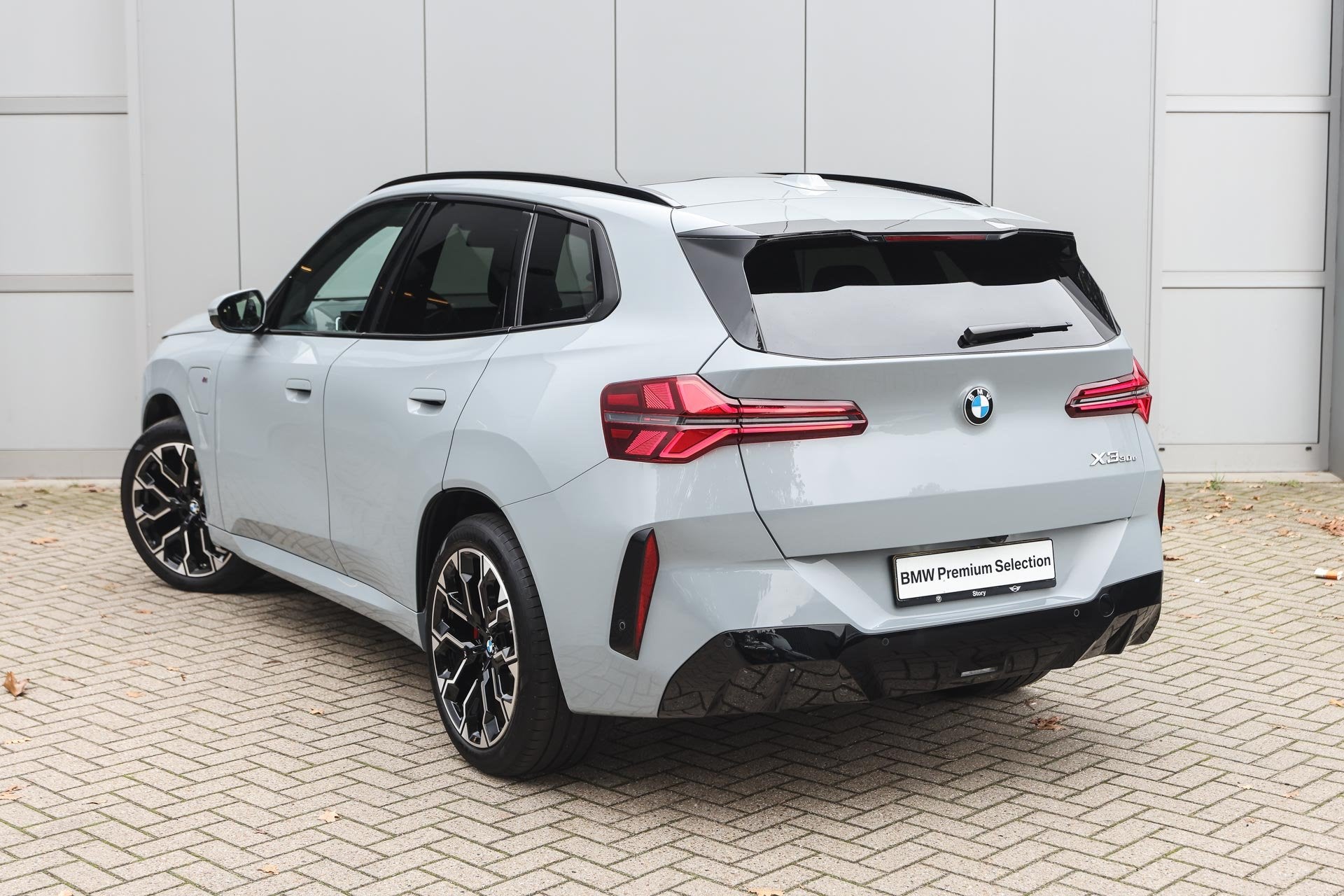 BMW X3 30e xDrive M Sport Automaat / Trekhaak / Panoramadak, Gebruikt, 4 cilinders, Bedrijf, Vierwielaandrijving