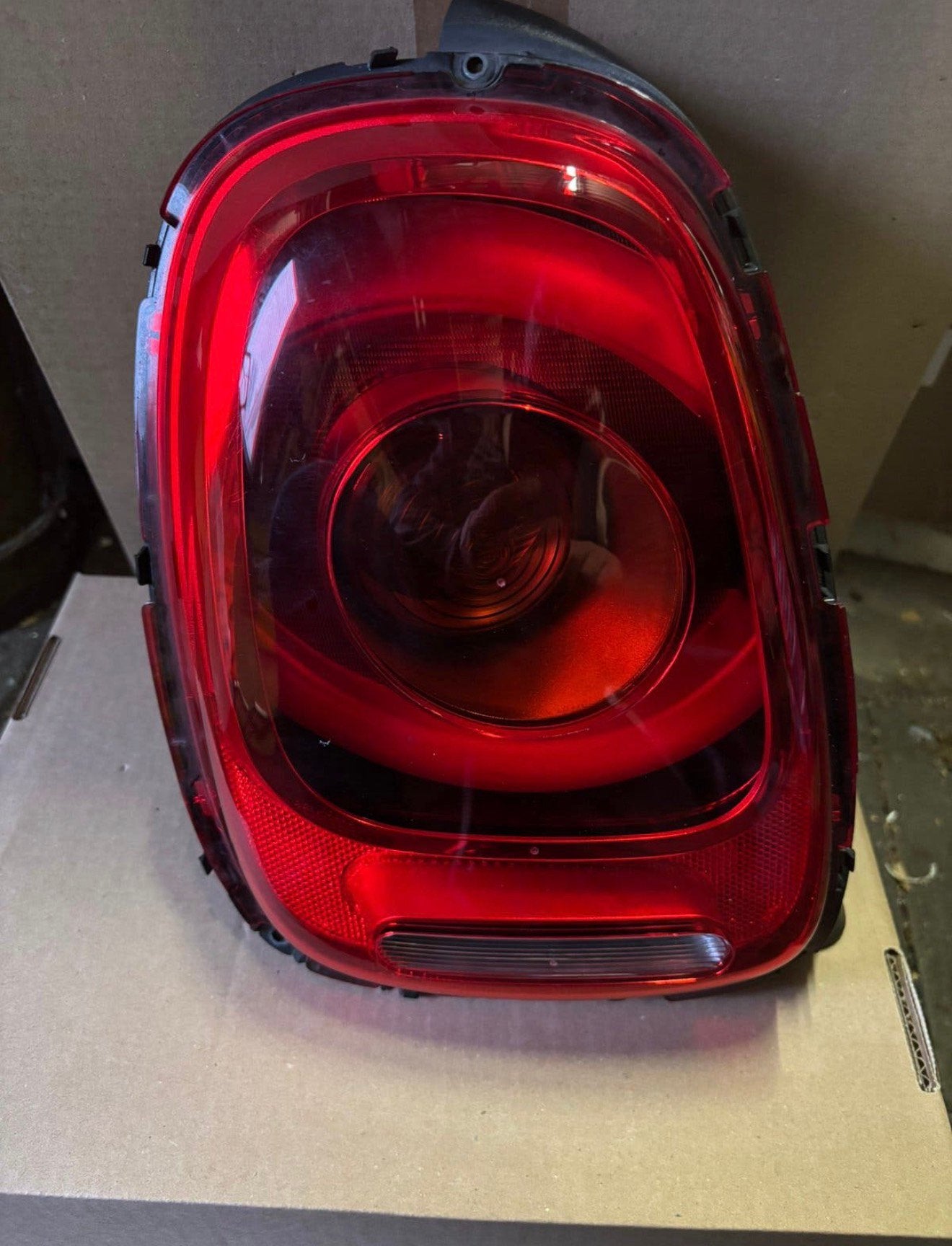 Mini Cooper S linker-achterlicht F56 model na 2014, Ophalen of Verzenden, Gebruikt, Mini