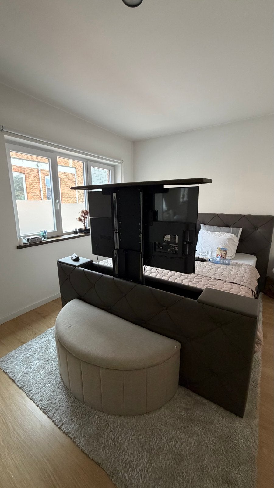 180x200 met elektrisch verstelbaar matras en tv voetbord, Tweepersoons, Ophalen of Verzenden, 180 cm, 200 cm