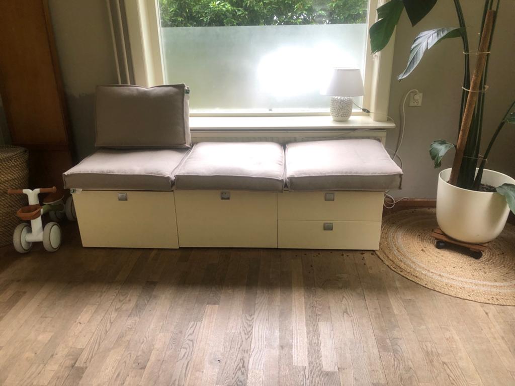 Italiaans design tv/opbergkast (zonder kussens), Ophalen, 150 tot 200 cm, Zo goed als nieuw, Minder dan 100 cm