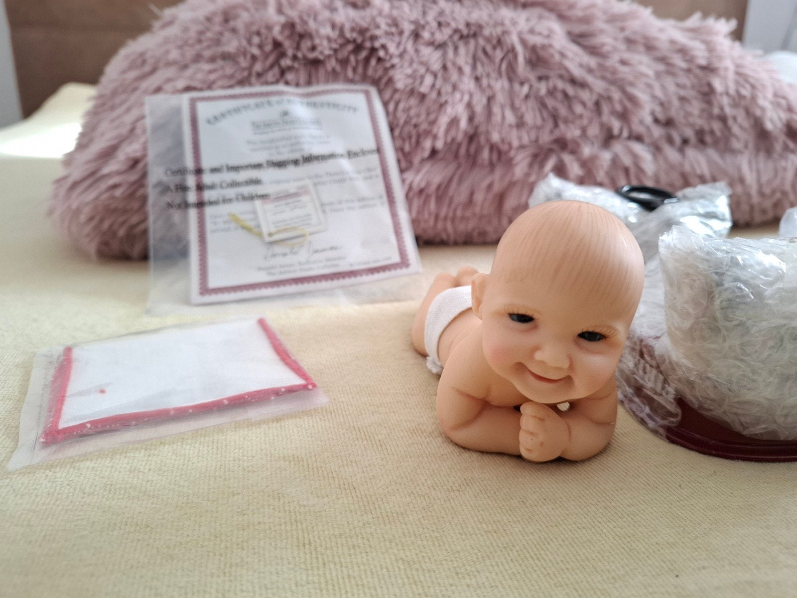 The Ashton-Drake Galleries Fireman  Babypop met Certificaat, Ophalen of Verzenden, Nieuw, Babypop, Levensecht of Reborn