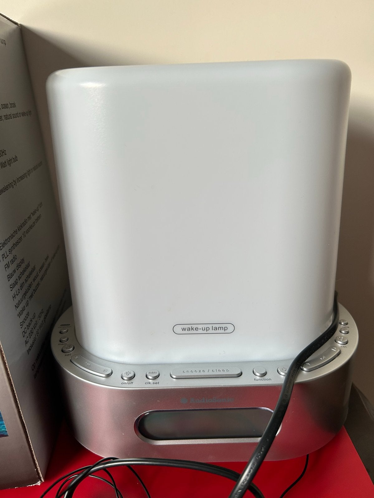 Audiosonic CL-505 Wekkerlamp met Radio en Dubbel Alarm, Ophalen, Zo goed als nieuw, Radio