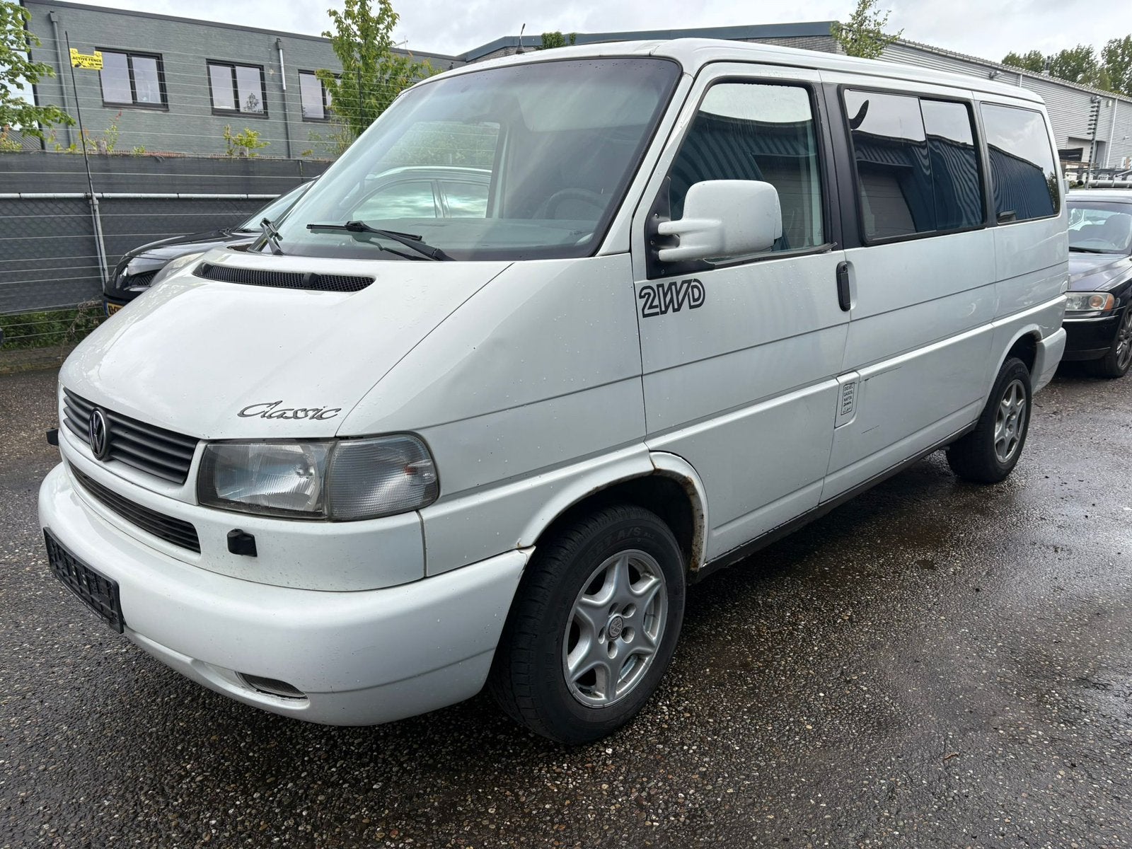 Volkswagen transporter caravelle 2.0 tdi duits kenteken, Auto's, Volkswagen, Stof, Zwart, Overige carrosserieën, Wit