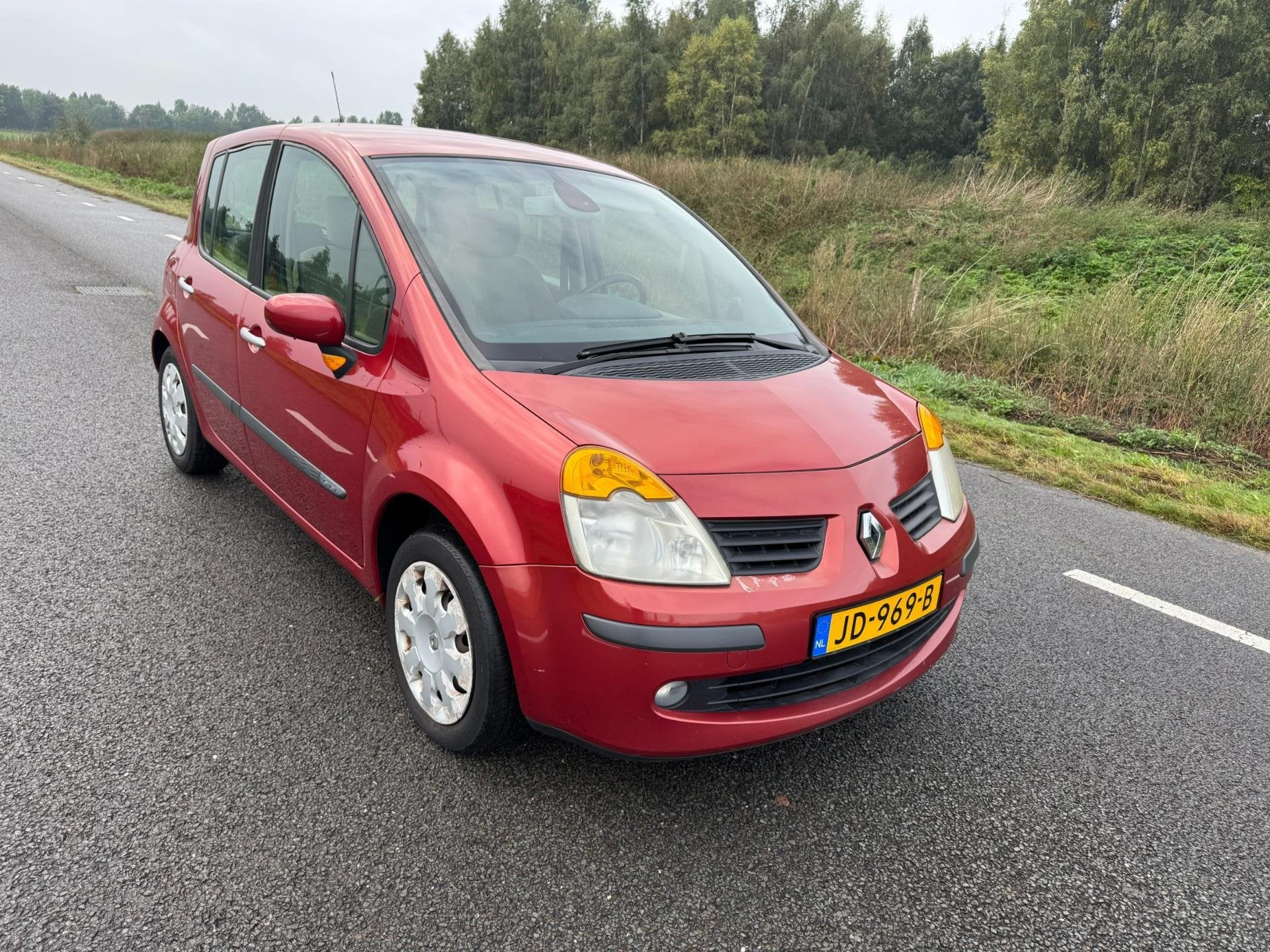 Renault MODUS JP0V05, 15 km/l, 4 cilinders, 49 €/maand, Bedrijf