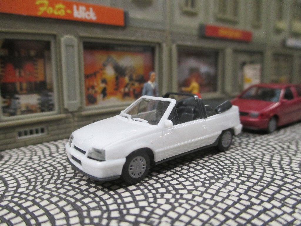 Opel Kadett E Gsi Cabrio - Herpa wit, Ophalen of Verzenden, Zo goed als nieuw, Auto, Herpa