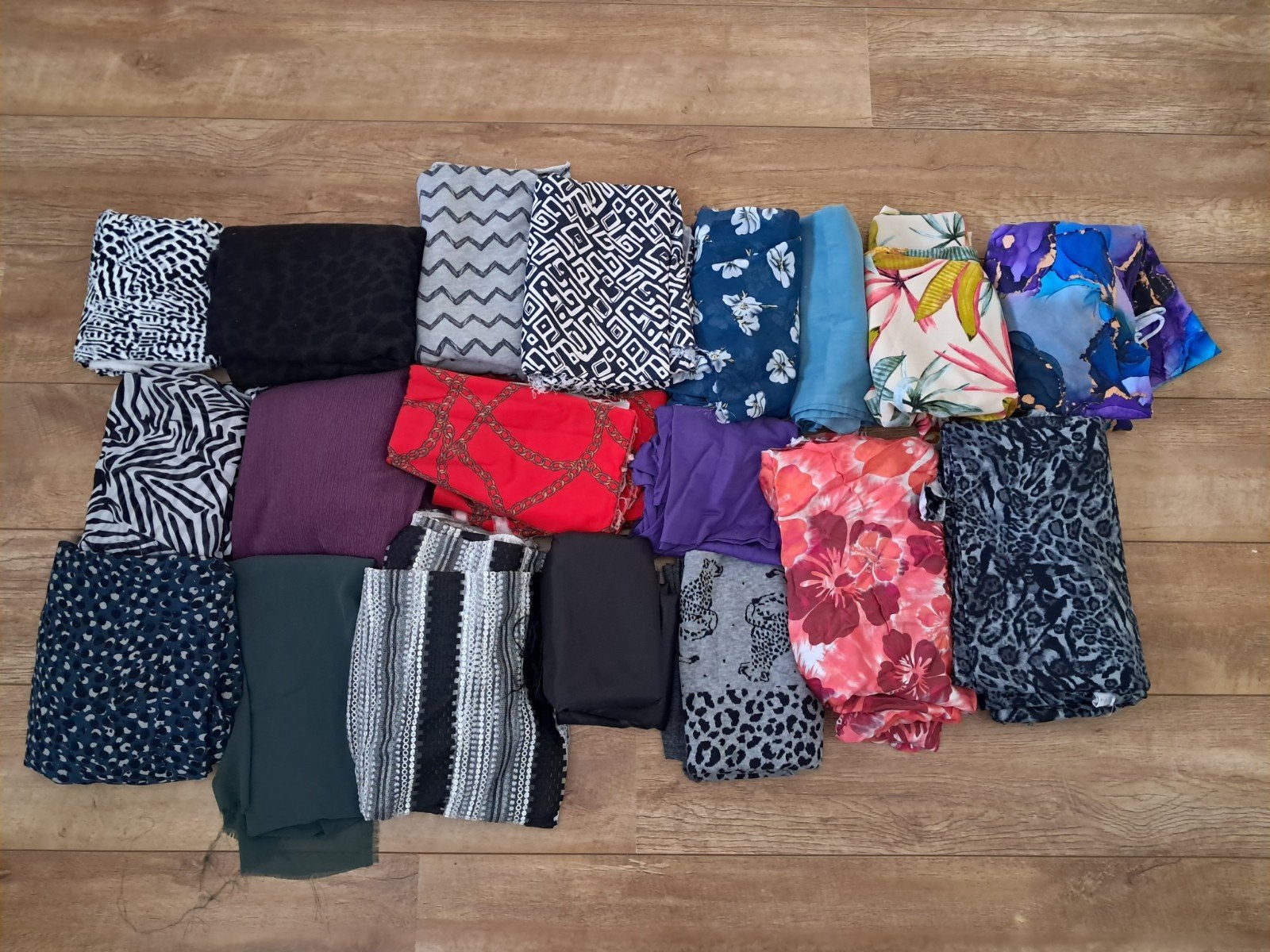 verschillende  meters stof, Kleding | Dames, Ophalen of Verzenden, Nieuw, Maat 34 (XS) of kleiner