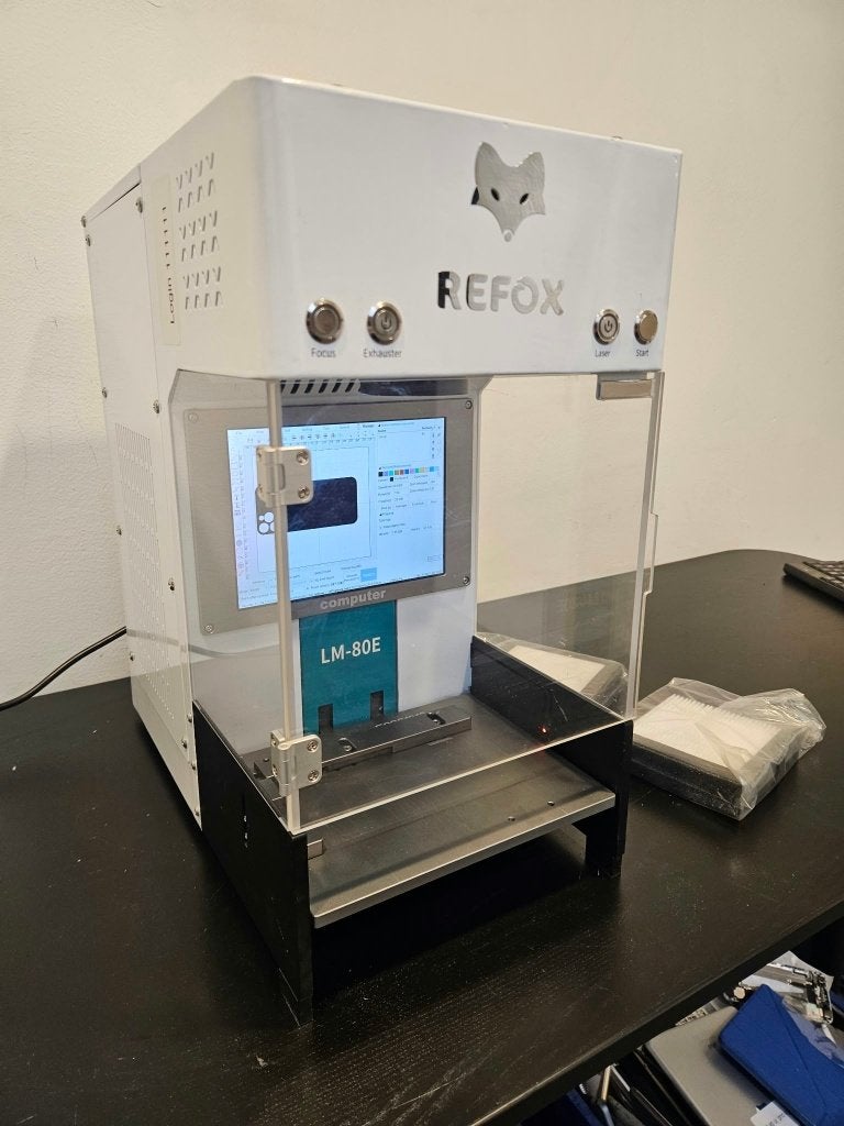 Refox Laser Machine LM-80E - iPhone Achterglas/Backcover, Ophalen, Gebruikt, Zwart, 64 GB