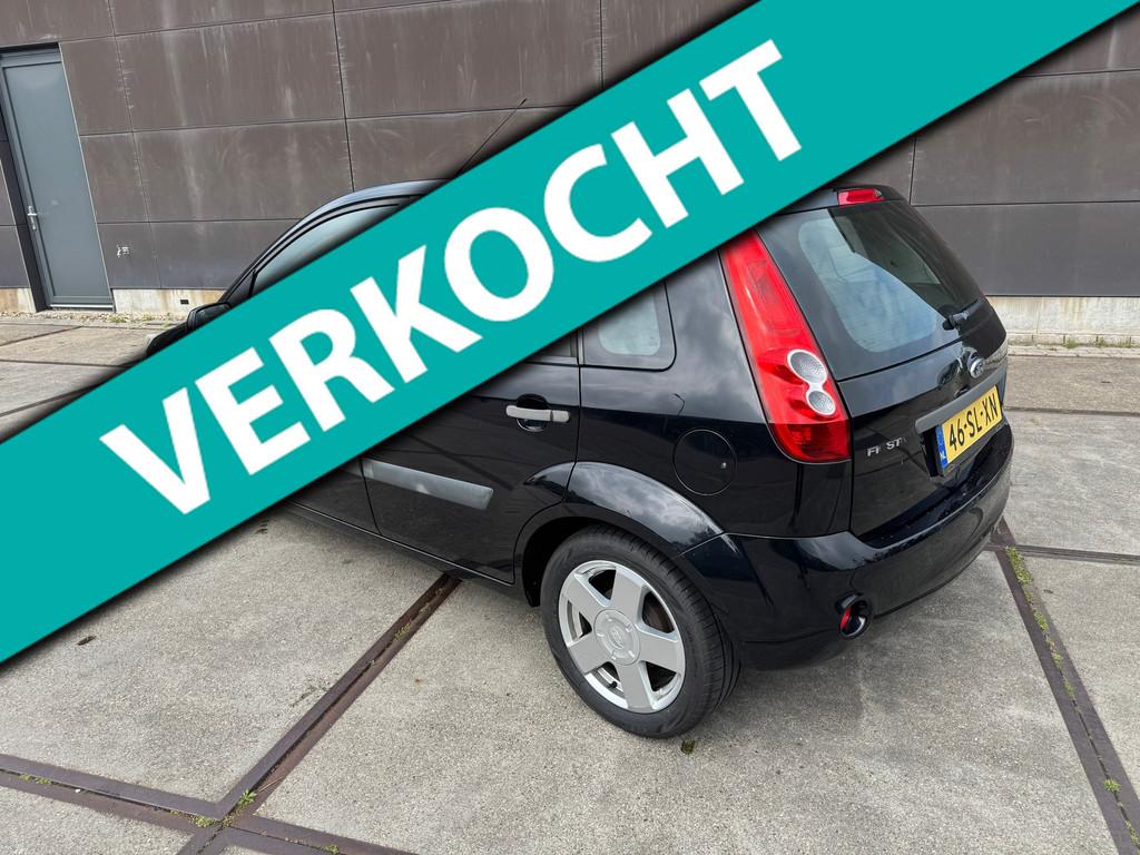 Ford Fiesta 1.3-8V Futura, Auto's, Ford, Bedrijf, Te koop, Fiësta, ABS, Airbags, Airconditioning, Boordcomputer, Centrale vergrendeling