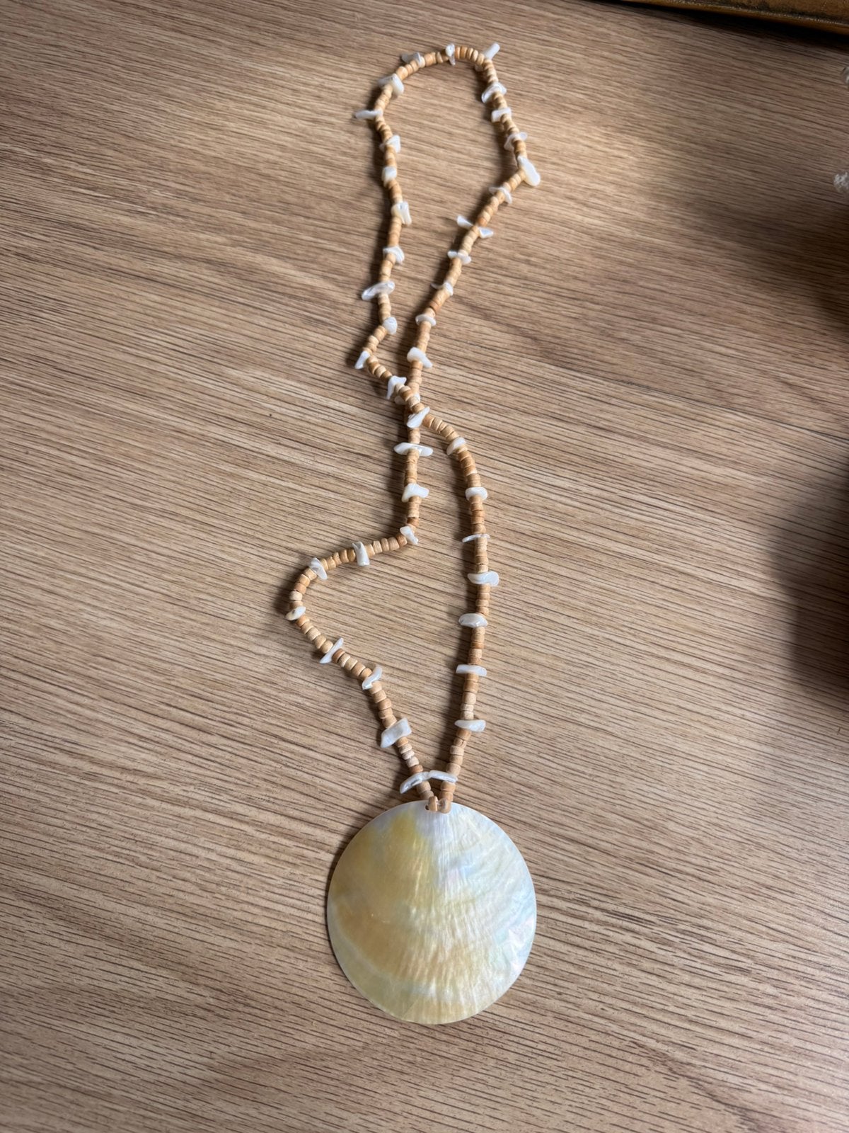 Parelmoer ketting, Sieraden, Tassen en Uiterlijk, Kettingen, Verzenden, Nieuw, Overige kleuren, Steen of Mineraal