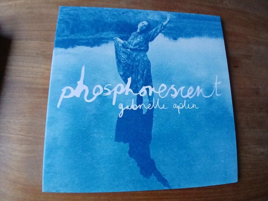 Gabrielle Aplin – Phosphorescent (glow in the dark vinyl), Gatefold hoes, 2020 tot heden, Ophalen of Verzenden, Zo goed als nieuw