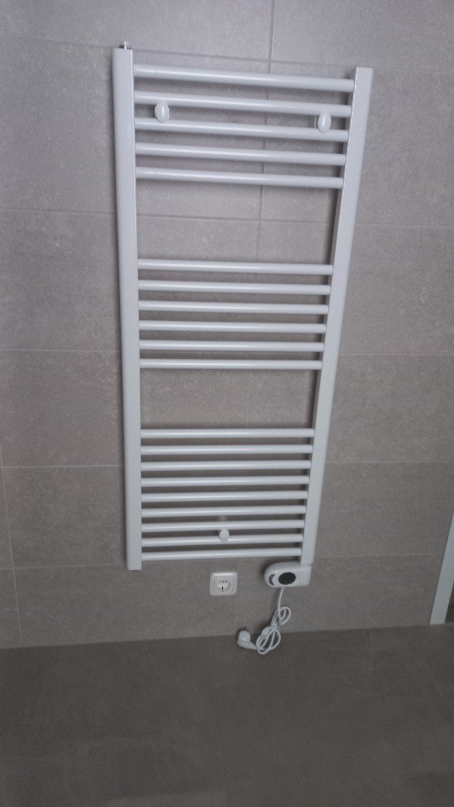 Elektrische radiator 600W nieuw, Radiator, Nieuw, Minder dan 60 cm, Ophalen of Verzenden