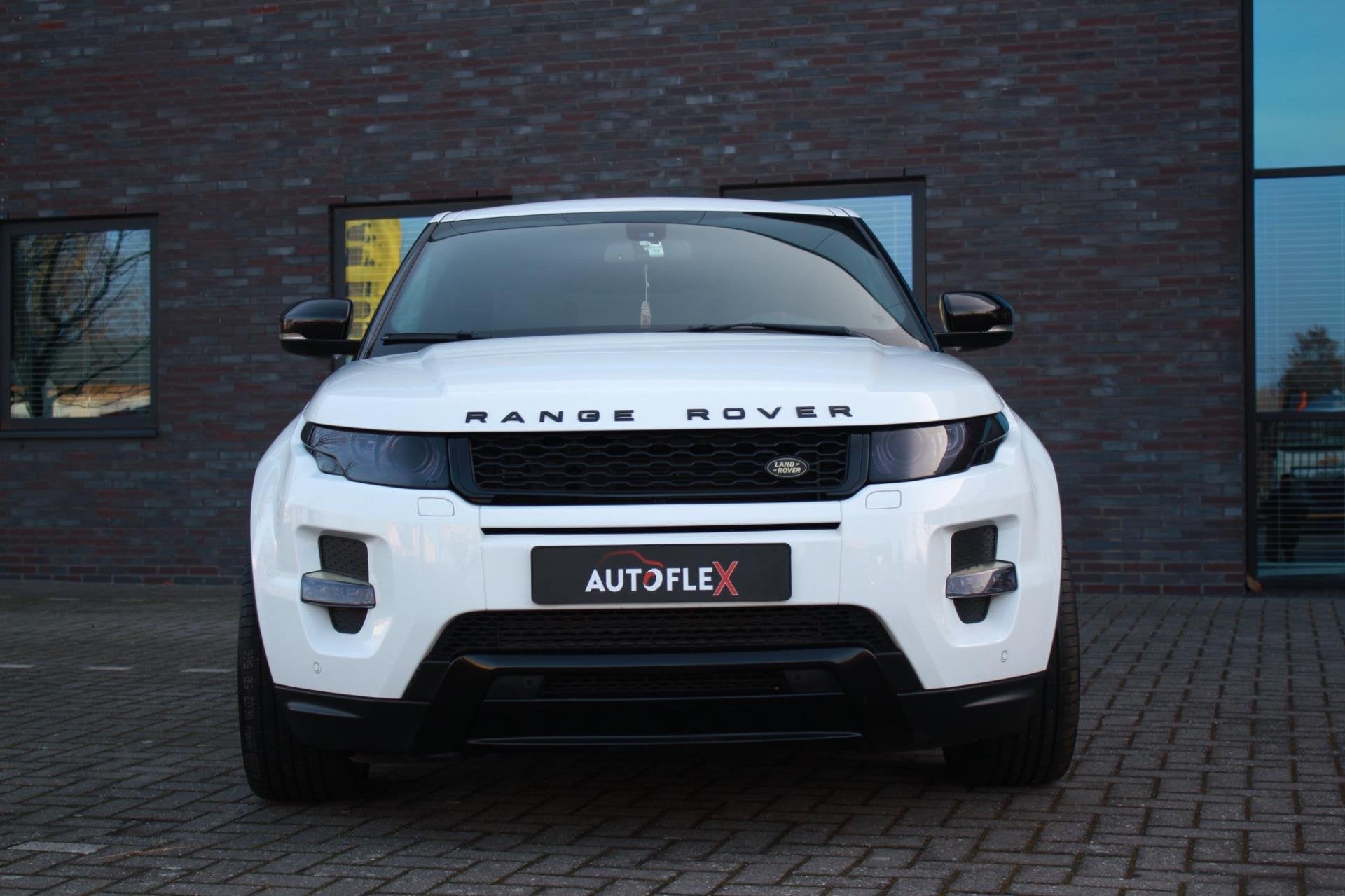 Land Rover Range Rover Evoque 2.0 Si 4WD Prestige, Auto's, Land Rover, Automaat, Euro 5, 4 cilinders, Wit