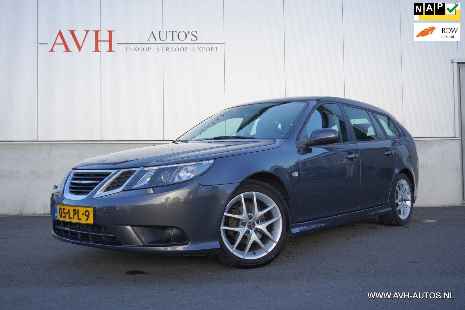 Saab 9-3 Sport Estate 1.8t Vector, 1998 cc, Gebruikt, 4 cilinders, 150 pk