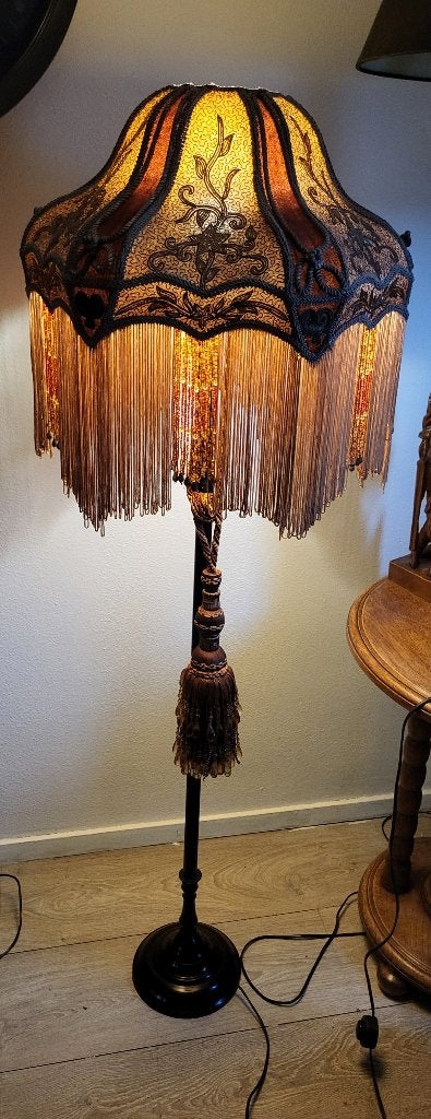 Luxe handgemaakte vintage vloerlamp, Ophalen
