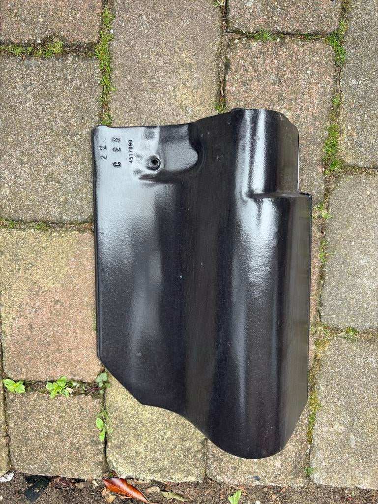 koramic oude holle 451 gevelpan rechts antraciet, Ophalen, Nieuw, Dakpannen