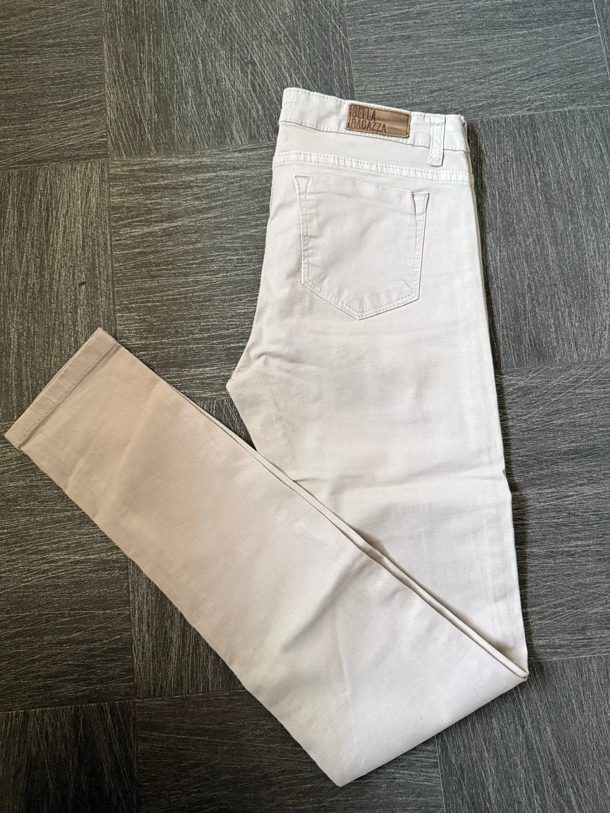 Bella Ragazza Skinny Jeans - Maat XS, Kleding | Dames, Beige, Ophalen of Verzenden, Zo goed als nieuw, Maat 34 (XS) of kleiner