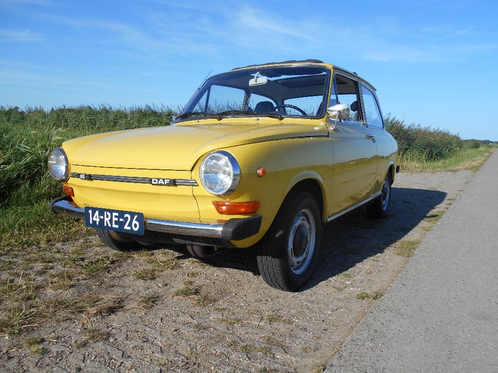 Daf 46 Super Luxe Variomatic 1975 NETTE AUTO, Auto's, Oldtimers, Automaat, Zwart, Geel, Daf