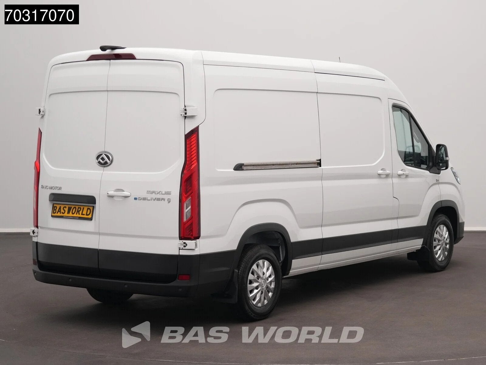 Maxus eDeliver 9 Elektrisch WLTP 256km Stad 52kWh L3H2 204pk, Auto's, Bestelauto's, Automaat, Stof, 750 kg, Multifunctioneel stuurwiel