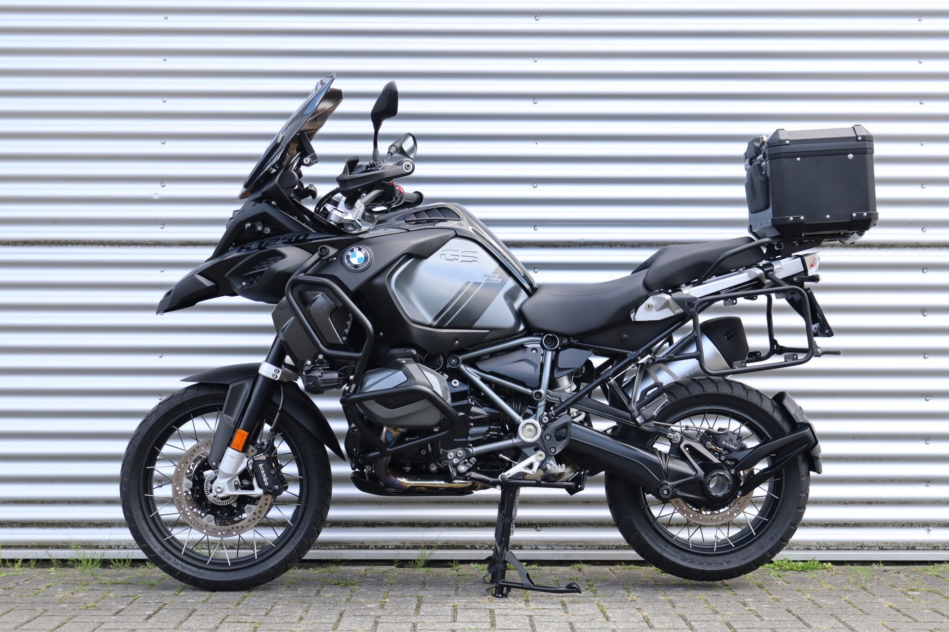 BMW R 1250 GS Adventure |BTW motor |Topkoffer (bj 2024), Verkoop.motorrad@oostland-enschede.nl, 1254 cc, Gebruikt, Spaansland 10
7543BG  ENSCHEDE, NL