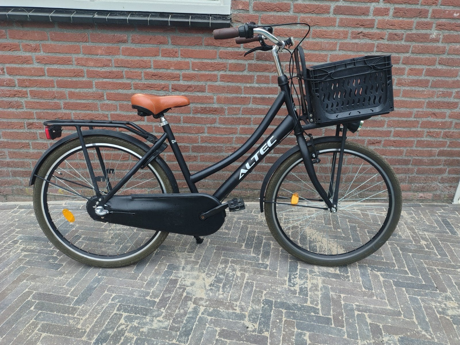 Nette Altec 26 inch damesfiets, Fietsen en Brommers, Fietsen | Dames | Damesfietsen, Gebruikt, Overige merken, Versnellingen, Terugtraprem