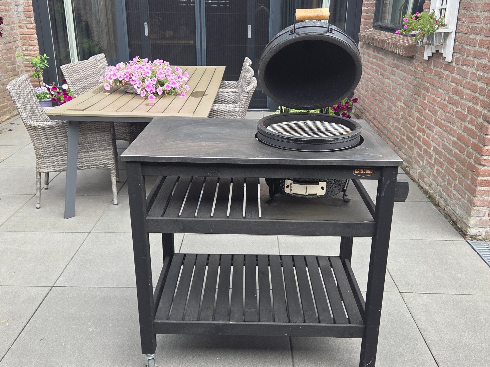 Outr Kamado 16 inch, Ophalen of Verzenden, Gebruikt, Outr
